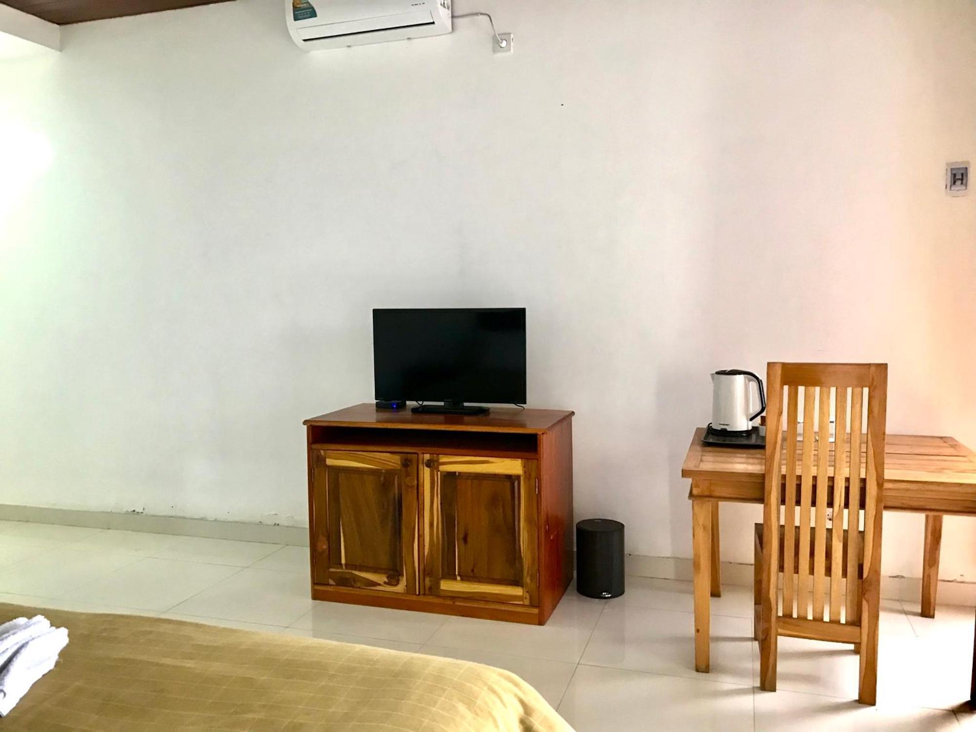 Pohon Purba Resort & Restaurant Labuhan Pandan エクステリア 写真
