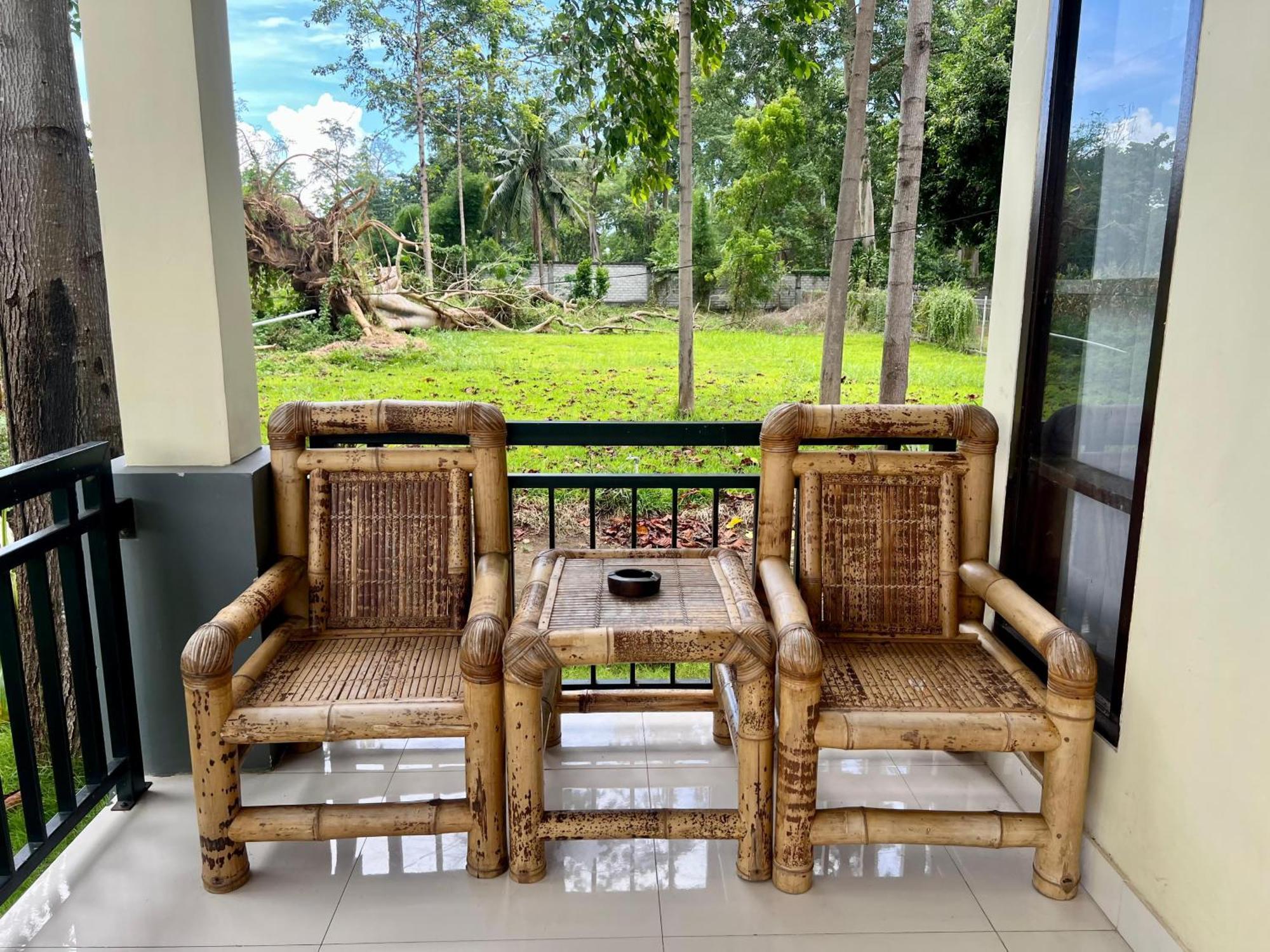 Pohon Purba Resort & Restaurant Labuhan Pandan エクステリア 写真